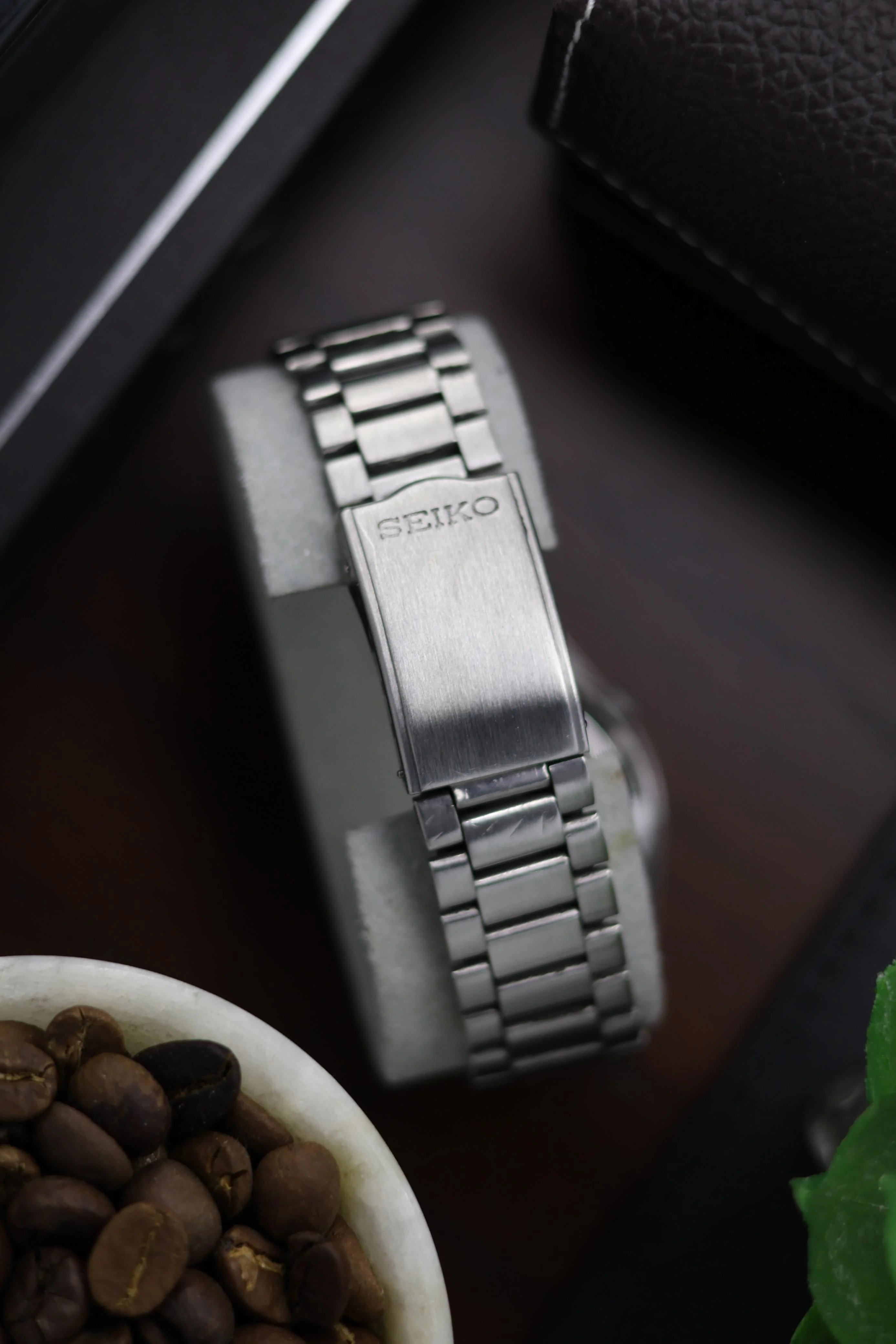 1980 Seiko 5 Blue Dial - Automatic Vintage Watch (Pre Owned) - A114 - Image 4