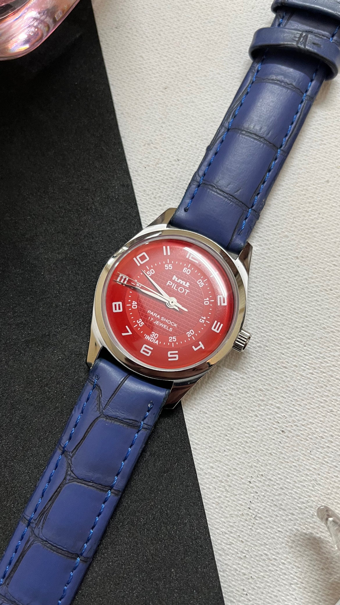 HMT Pilot - RED - Image 15