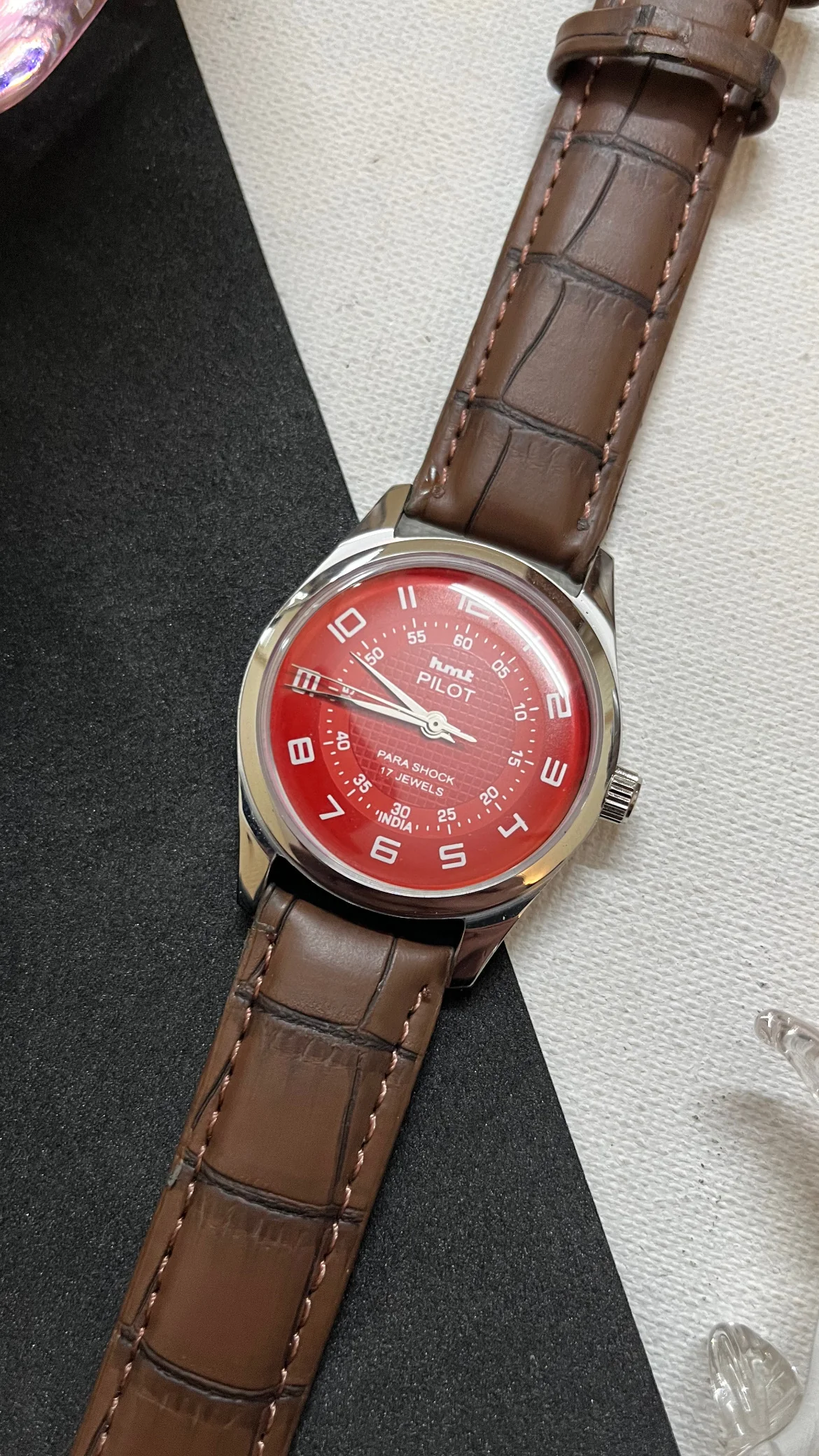 HMT Pilot - RED - Image 16