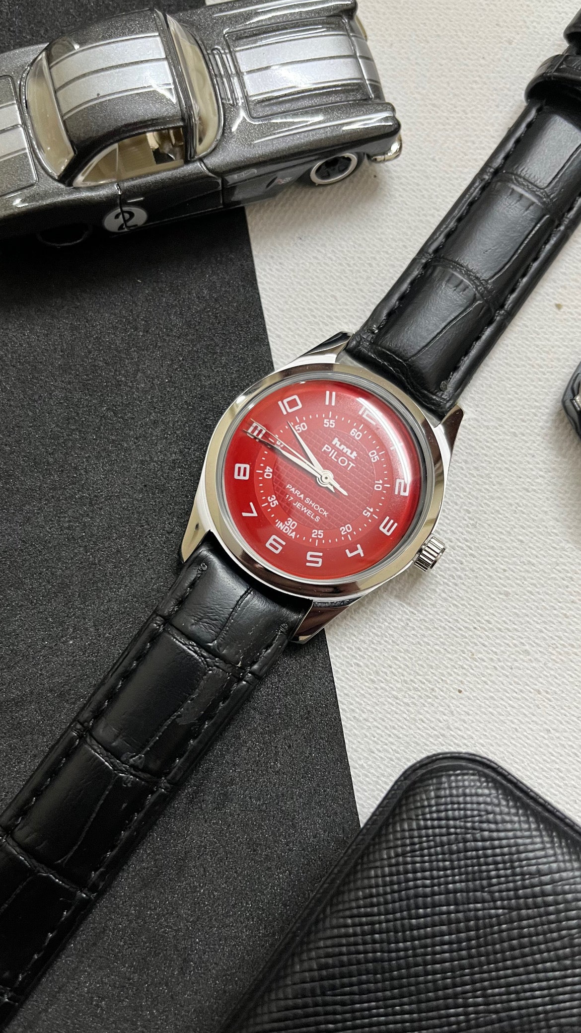 HMT Pilot - RED - Image 6